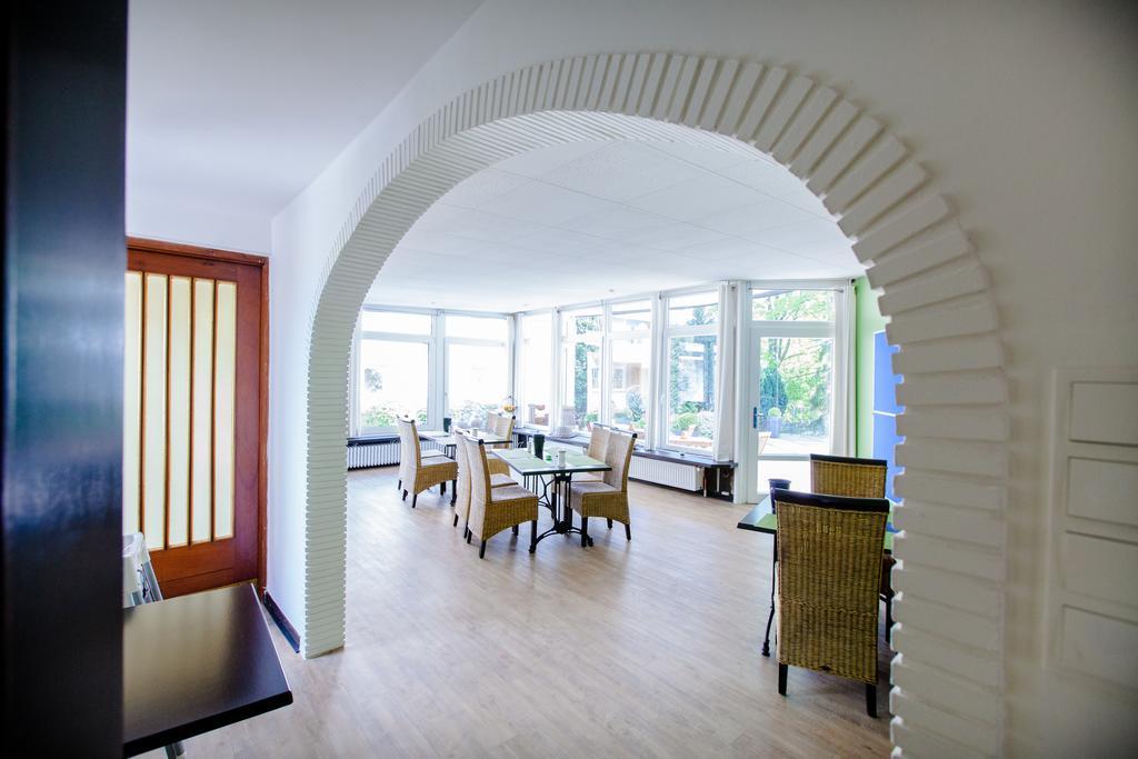 Arcade Hotel & Hostel Hamburg 2*
